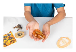 Jurassic World Captivz Dominion Surprise Egg