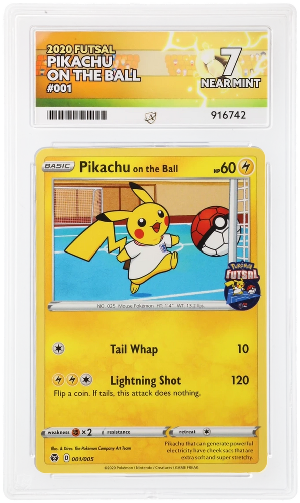 Pikachu on the Ball - 001/005 - 2020 Futsal Collection - ACE Graded Card 7 - #916742