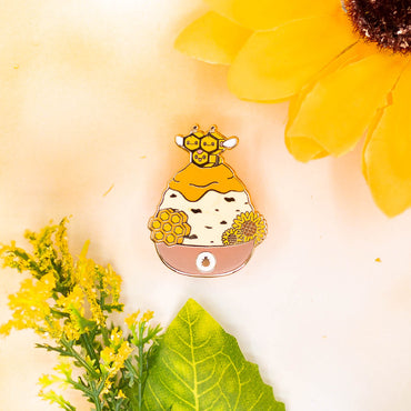 Combee Shaved Ice - Pokemon Pin Badge by Poroful