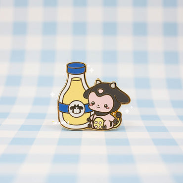 Miltank "Milk Bottle" - Pokemon Pin Badge by Poroful